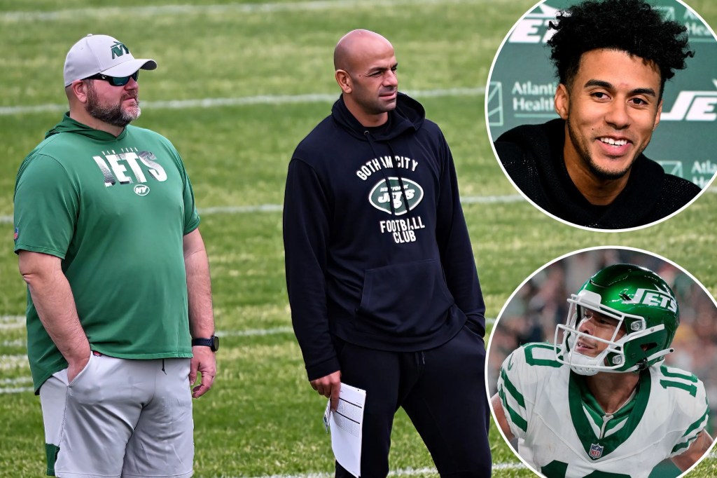 Joe Douglas and Robert Saleh watch Jets practice; Jordan Travis; Allen Lazard